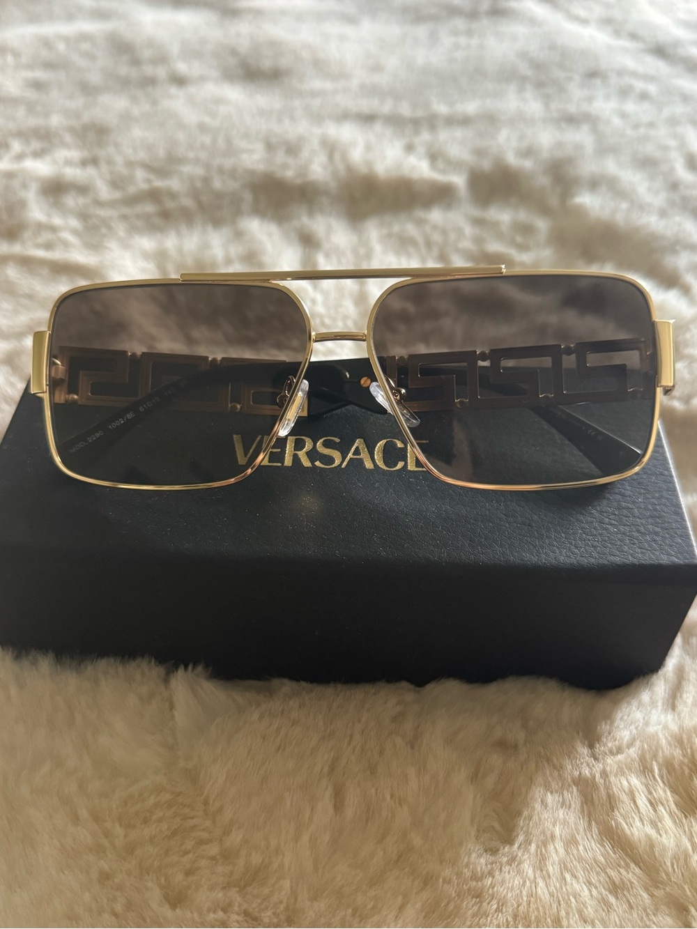 Versace VE2290 Gold Greca rectangle sunglasses 1002/8E green gradient- Italy